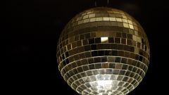 How to make a mirror ball for disco
