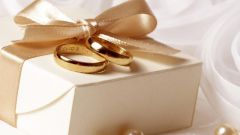 Что подарить молодоженам в день свадьбы