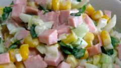 Как приготовить салат с вареной колбаской
