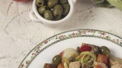 Как приготовить закуску по-итальянски с тунцом и овощами 