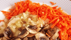Закуска с морковью и грибами