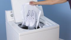 Как стирать кроссовки в стиральной машине