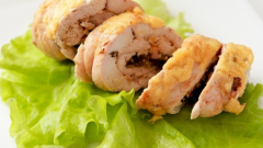 What dishes are prepared with chicken fillet