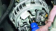 How to check the alternator at home