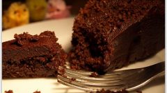 Как быстро приготовить вкусный шоколадный кекс на кефире