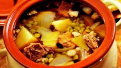 Гороховый суп с бараниной, шафраном и барбарисом