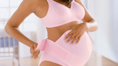 Как правильно носить бандаж во время беременности