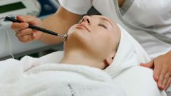 Чистка лица у косметолога: восстановление после процедуры