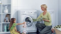 How to choose a washing machine for washing children's clothes