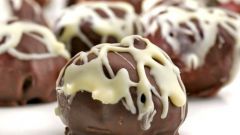 Как приготовить кокосово-ореховые конфеты в темном шоколаде