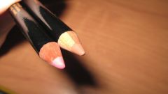 Как подобрать цвет карандаша для губ