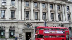 Как ездить на лондонском двухэтажном автобусе