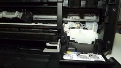 Как заменить каретку в принтере