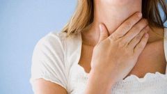 Почему болит горло при глотании