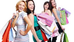 Как подобрать одежду невысоким женщинам
