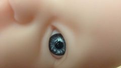 Как у детей с возрастом меняется цвет глаз