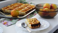Как приготовить пирог с творогом и персиками