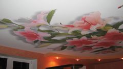 Как украсить потолок 