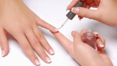 Как покрывать ногти гелем
