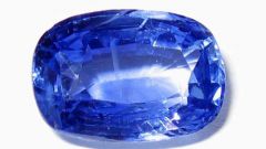 Синий камень как украшение