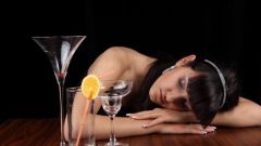 С чего начать помощь при алкогольном отравлении 