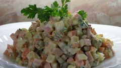 Чем в салате оливье можно заменить колбасу
