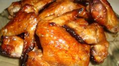 Chicken wings in sweet and sour sauce