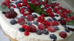 Творожный торт с ягодами