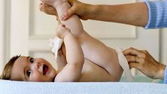How to care for newborn skin