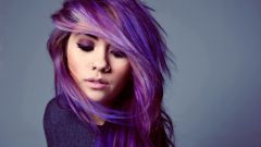 Как поменять черный цвет волос на фиолетовый