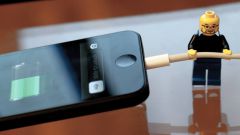 Как зарядить iPhone без зарядки