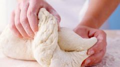 How to prepare yeast dough