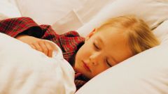 Как ребенку уснуть при кашле