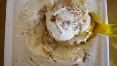 Как приготовить мороженое с грецким орехом и кленовым сиропом