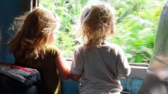 Как ехать в поезде с ребенком 1,5 лет 