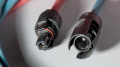What is the connector and what are the different types of connectors