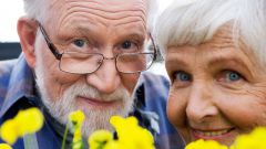 What are the benefits of single pensioners 