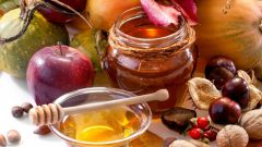 Мед с орехами: польза и правила употребления