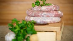 Секреты приготовления колбасы в домашних условиях