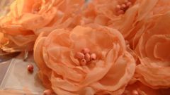 How to make a chiffon flower from your hands