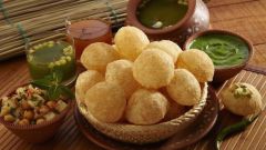 How to cook golgappa (Indian dish)