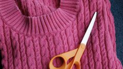 Три идеи поделок из старого свитера