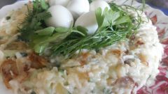Как быстро и вкусно приготовить салат "Гнездо перепелки"