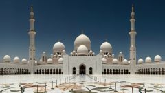 Tips for tourists in Muslim countries
