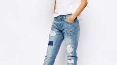 What a girl to wear boyfriend jeans