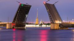 Во сколько разводят мосты в Санкт-Петербурге