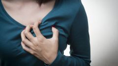 Боль в области сердца: причины ноющей, колющей, сжимающей, резкой, сильной, тупой и острой боли в сердце 