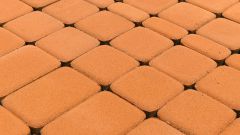 Цементно-песчаная плитка как материал фасада: плюсы и минусы