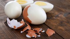 Как проверить яйца на свежесть в домашних условиях