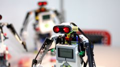 Как обучать детей робототехнике: этапы